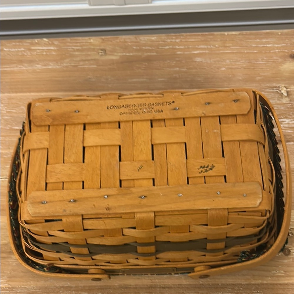 Longaberger Brown Holiday Cheer Basket with Green Liner - Picture 12 of 16